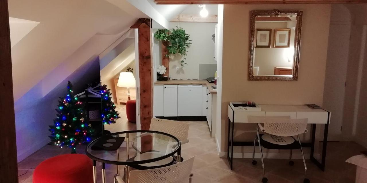 Patea Apartment Prague - Cozy And Quiet Apartment 42 Sqm Near The City Centre Kültér fotó